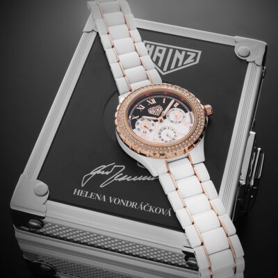 Helena Vondrackova - Hainz hodinky na zakázku